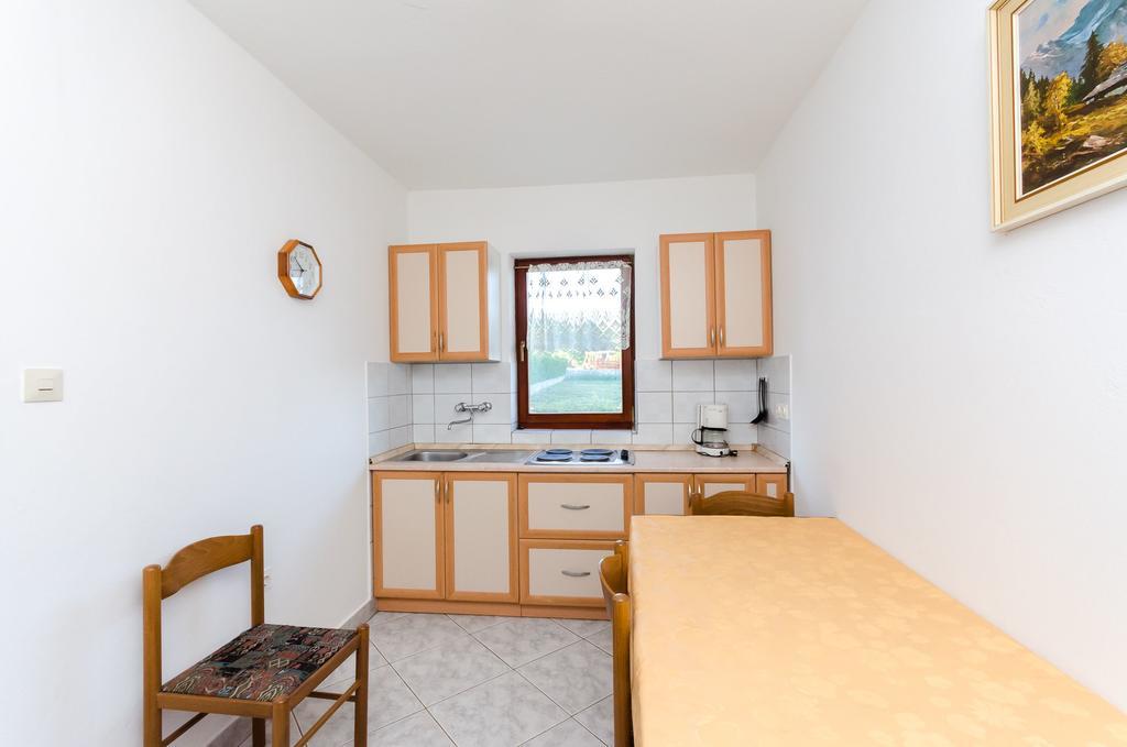 Apartments Dragan Lopar Buitenkant foto